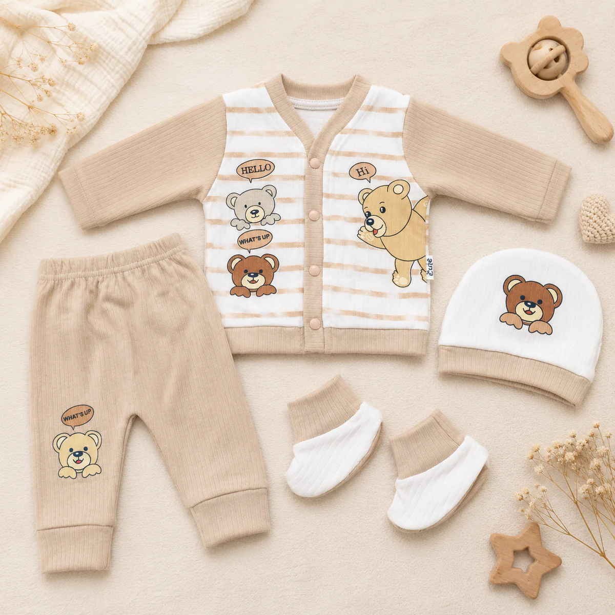 Newborn Bear Print Four-Piece Set